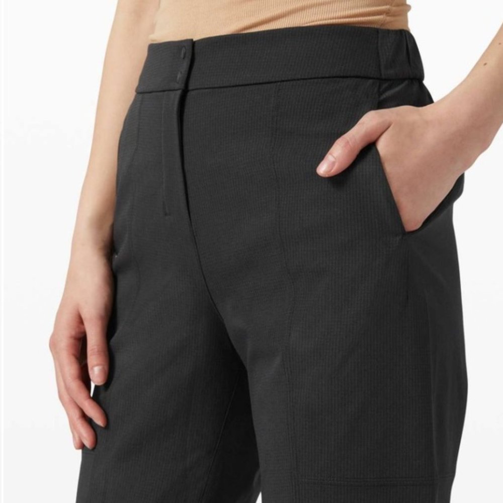 Lululemon Dynamic Days Pant size 30
